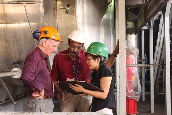 Proyecto de reloj grande personalizado de Kakira Sugar, Jinja, Uganda
